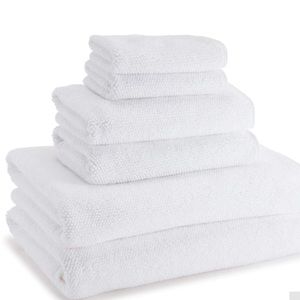 OSCAR OLIVER BATH TOWEL